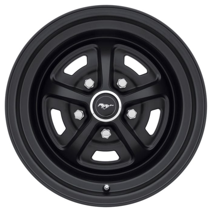 Legendary Mustang Magnum 500 Alloy Wheel 15