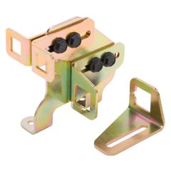 Edelbrock Throttle and Automatic Transmission Kickdown Bracket For Chevrolet Carbureted LS1 Gen III
