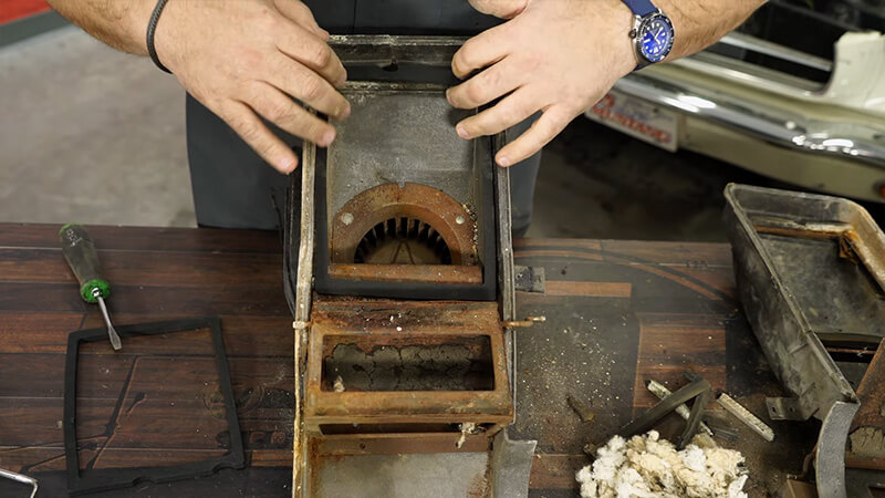 thumbnail image 2 of 1967-1968 Mustang Heater Box Assembly With Gaskets – For Cars With A/C, Maryland Mustang 2 of 5