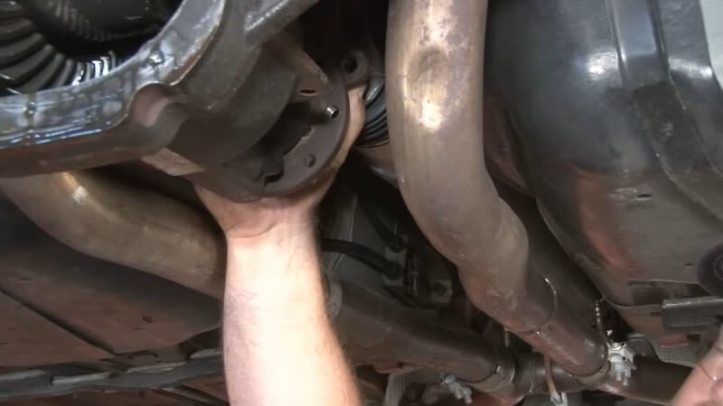Detaching a Ford Mustang Driveshaft