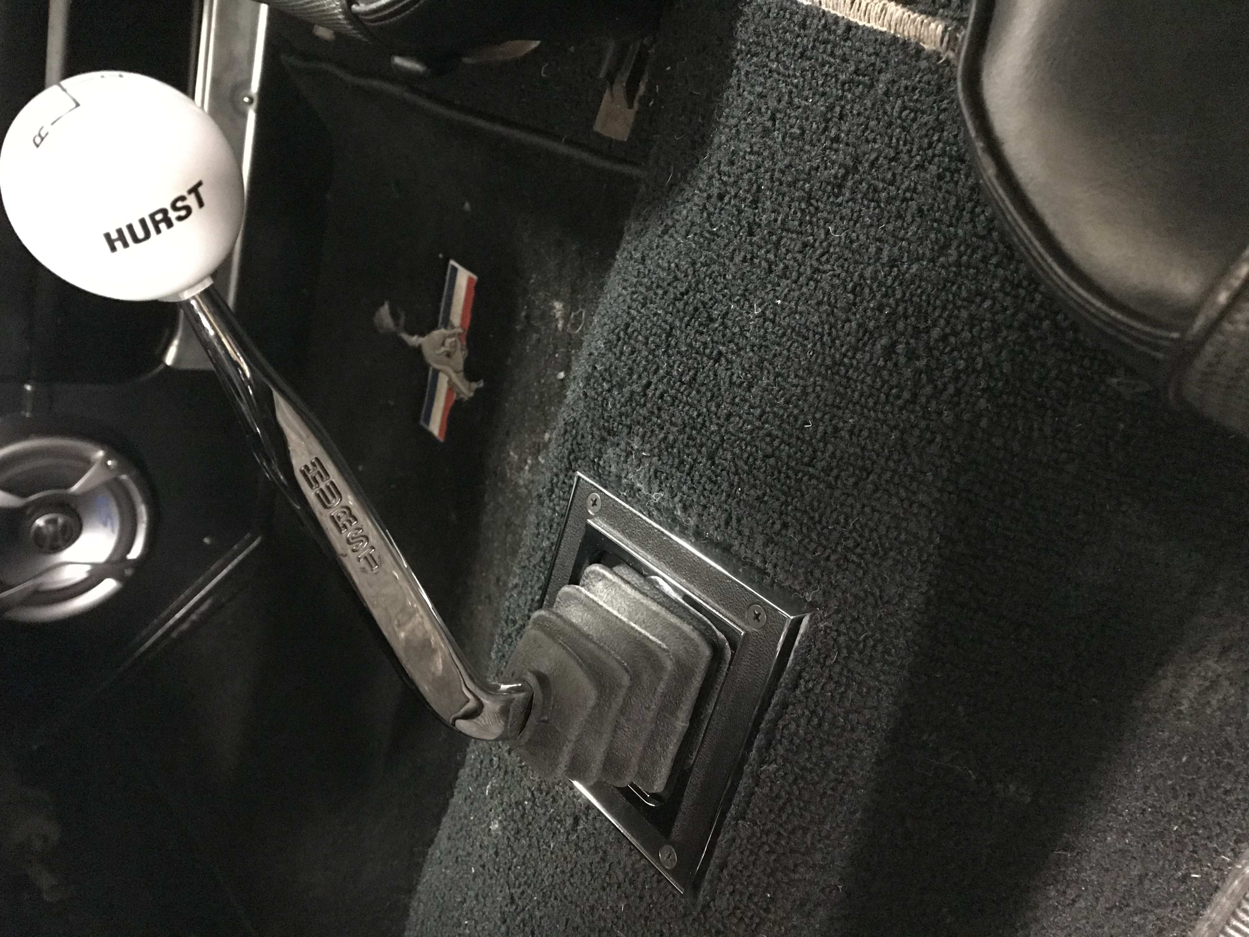 【専用】SISSELセット Chrome Manual Shifter Bezel Deluxe Mustang 1965-1968